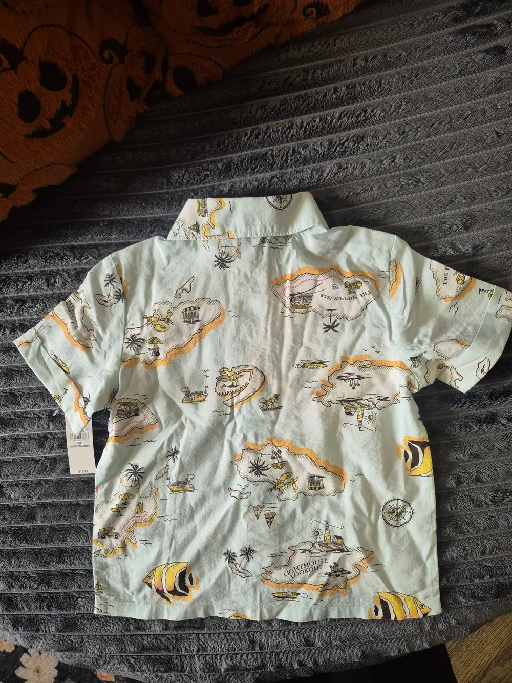 Old Navy Light Blue Island Print Button-Down Shirt